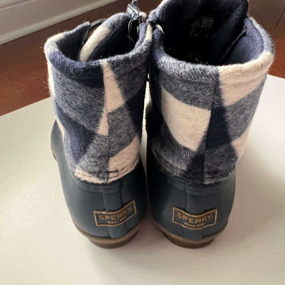 Sperry Boots Women’s Size 7.5 View 5